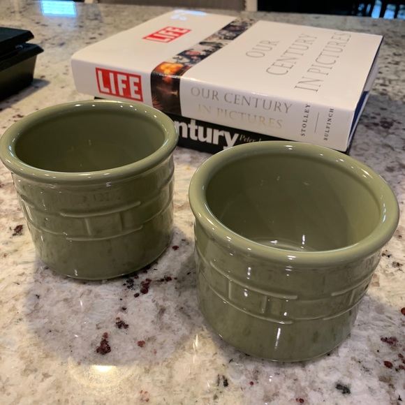 Longaberger Other - Longaberger pottery 1 pink small 3.5” crock green